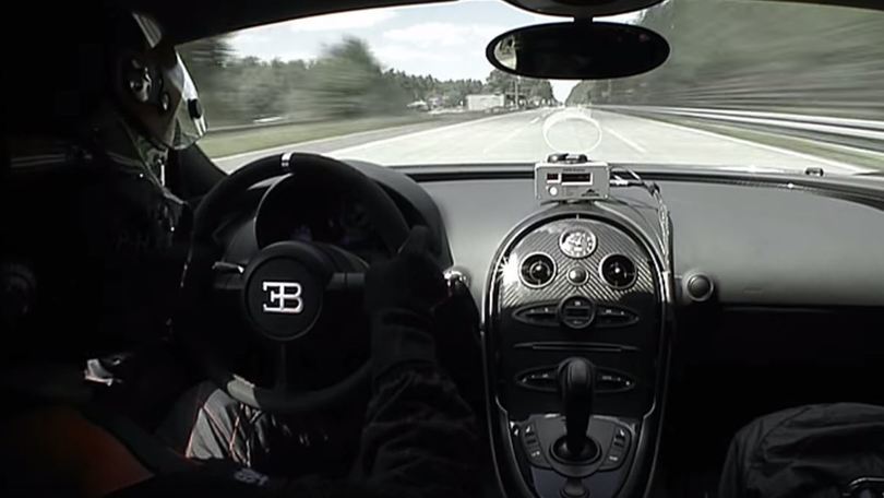 Bugatti Veyron, 5 anni fa il record: 431.072 km/h