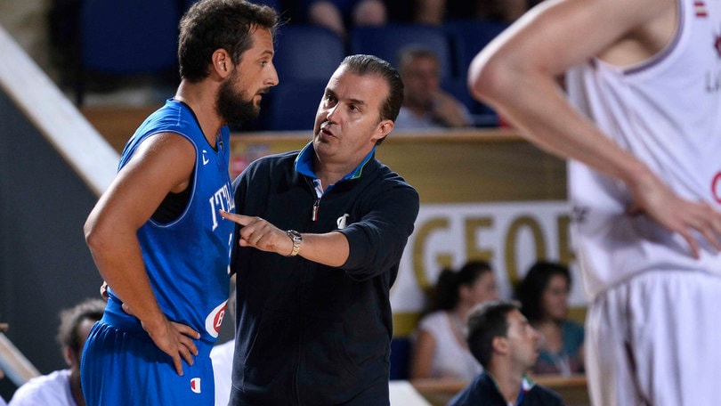 Italbasket show, Lettonia travolta