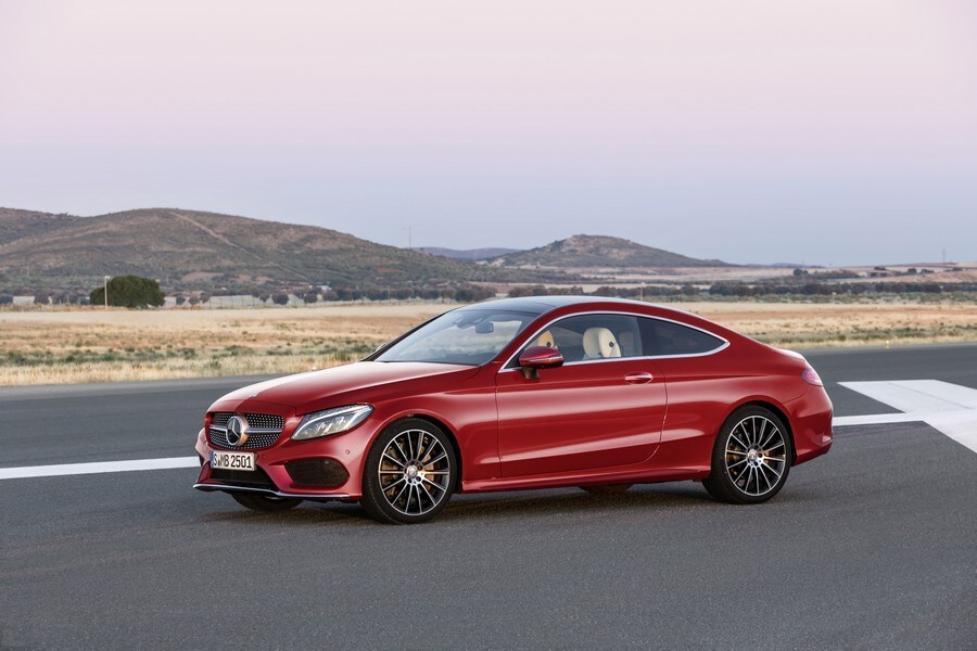 Mercedes Classe C Coupé, arriva a dicembre. Le prime immagini