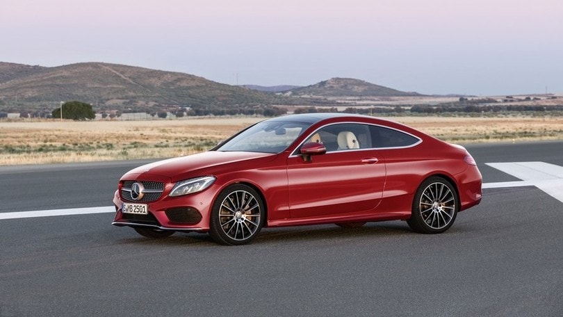 Mercedes Classe C Coupé, arriva a dicembre. Le prime immagini