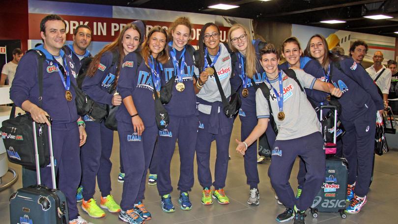 Volley, che accoglienza a Fiumicino per le azzurrine Under 18