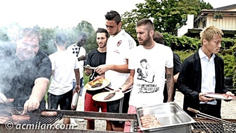 Milan, dopo la Coppa Italia scatta la grigliata a Milanello