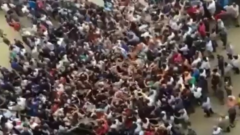 Siena, che rissa a fine Palio!