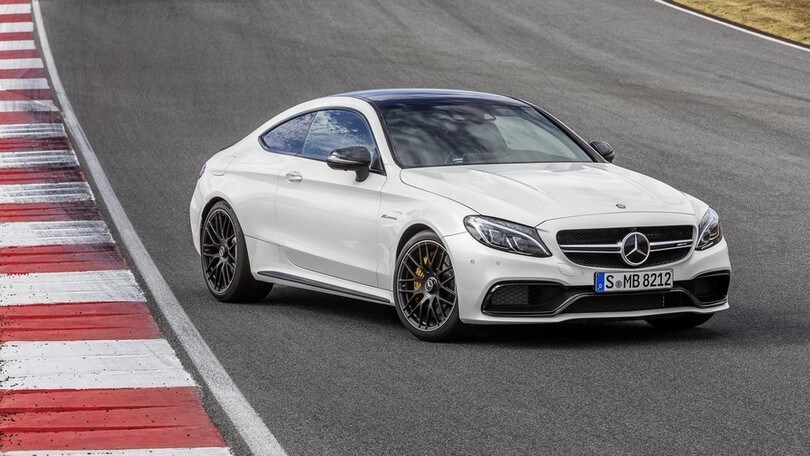 Mercedes-AMG C 63 Coupé, prime foto della "bestia"