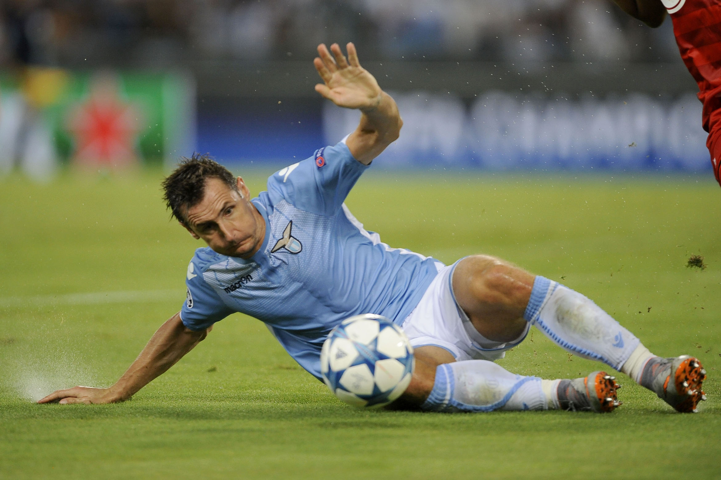 Klose, è stiramento: out per Leverkusen