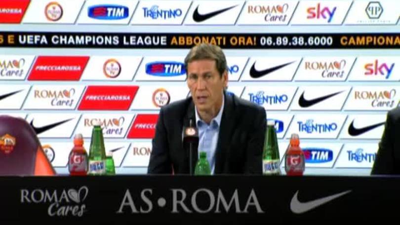 Garcia: "Fortunati ad avere Totti"