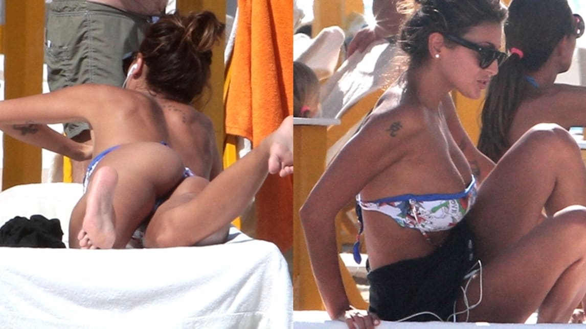 Buccino hot a Forte dei Marmi: problemi tecnici con il bikini