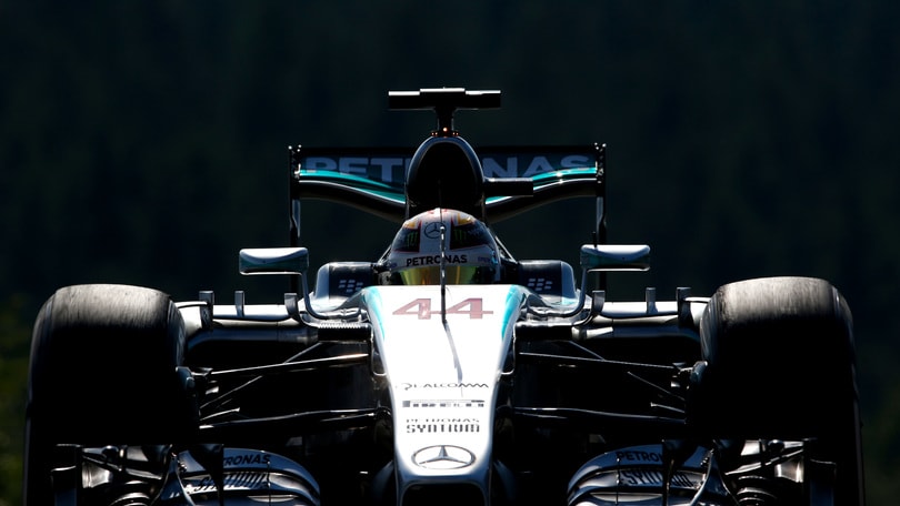 F1 Gp Belgio: Hamilton in pole, Vettel solo nono