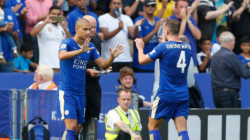 Inler debutta in Premier, Ranieri resta primo