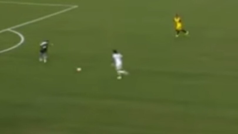 La papera clamorosa di Paredes contro i L.A. Galaxy