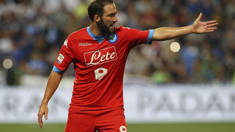 Sarri: «Higuain? Non ha i 90' nelle gambe»