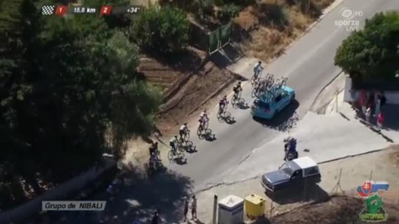 Vuelta, Nibali escluso: ha avuto aiuto dall'ammiraglia