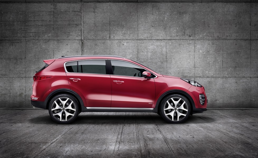 Kia Sportage, prime immagini ufficiali