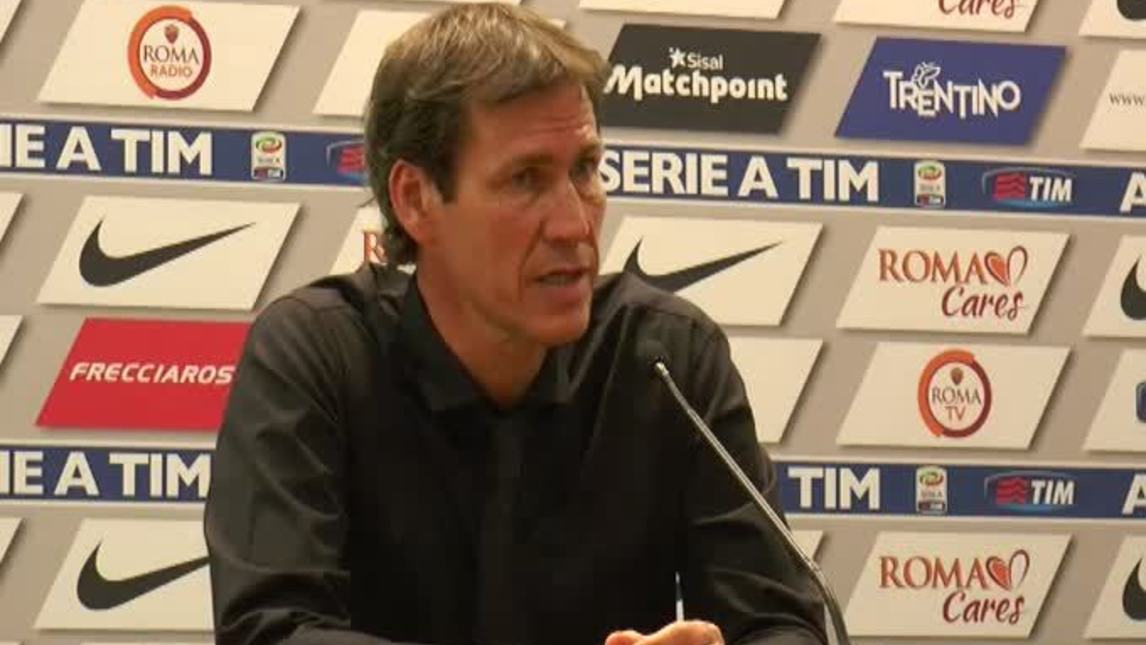 Garcia:"De Rossi sa fare tutto nel calcio"