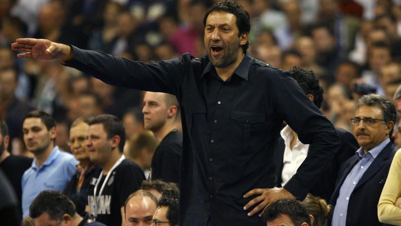 Divac e Stojakovic, Sacramento parla serbo