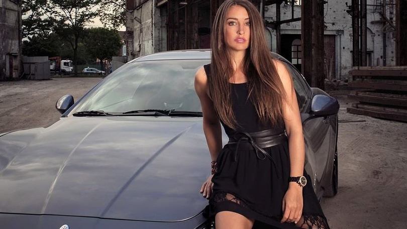 Angélique Detavernier, pilota e top model