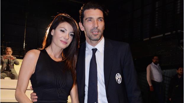 Buffon: «Terzo figlio? Io abbonato ai maschi...»