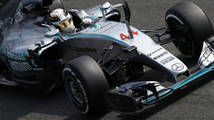 F1 Gp Monza: Mercedes ancora avanti, Vettel insegue