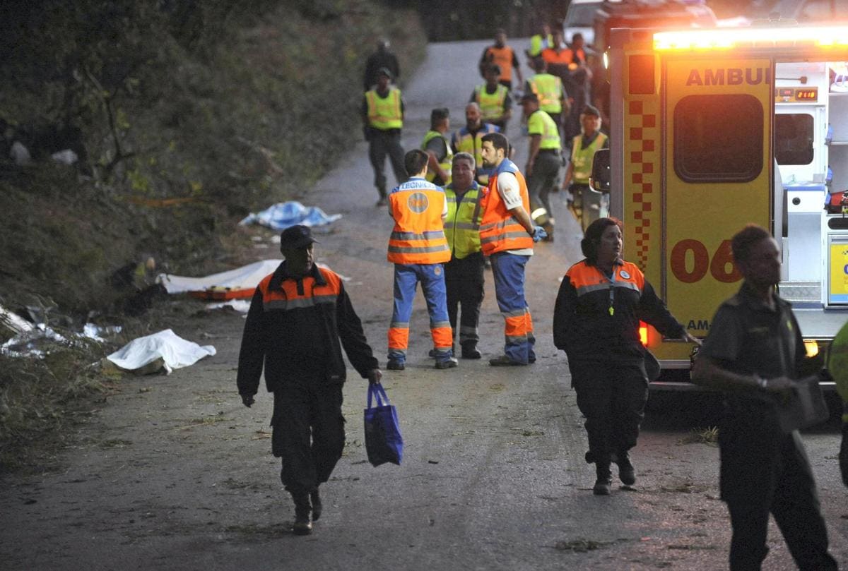 Rally, auto finisce sul pubblico: sei morti a La Coruna
