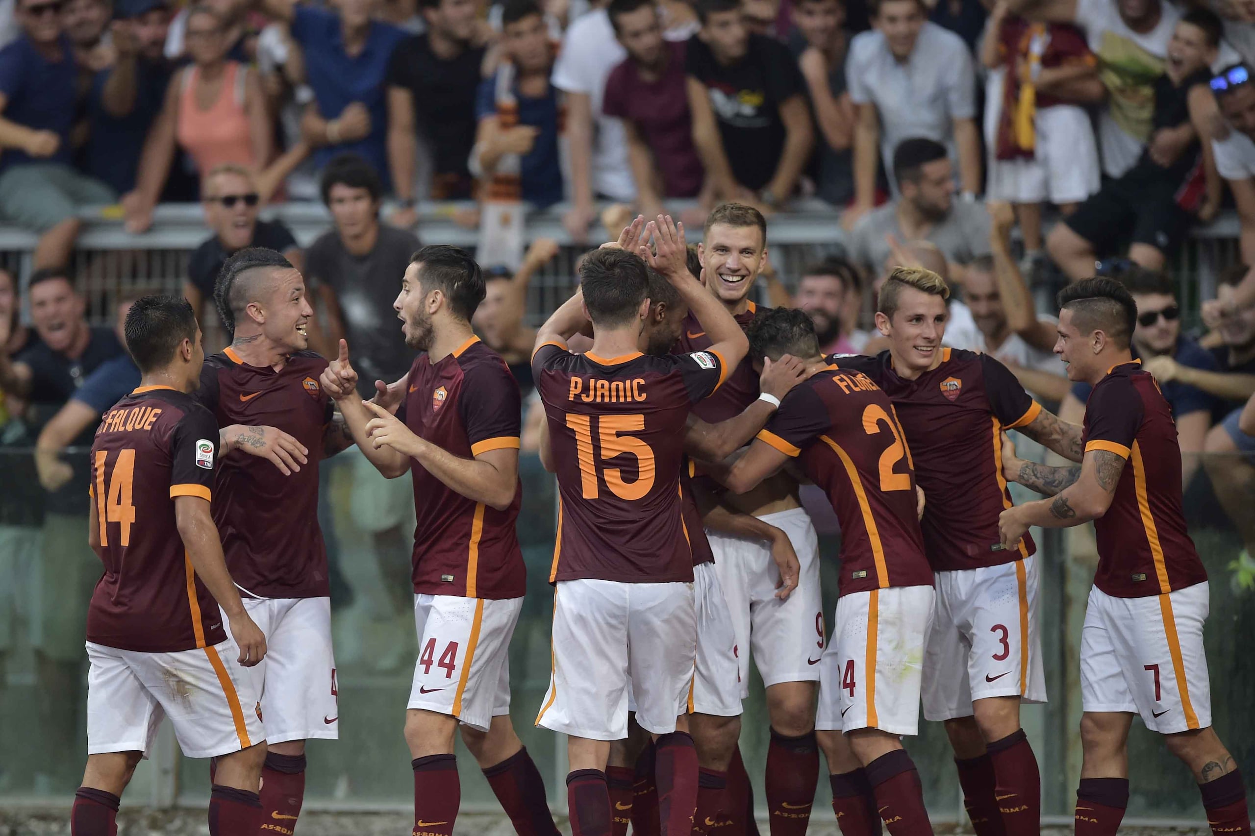 Roma, febbre Champions. Sarà una notte da lupi
