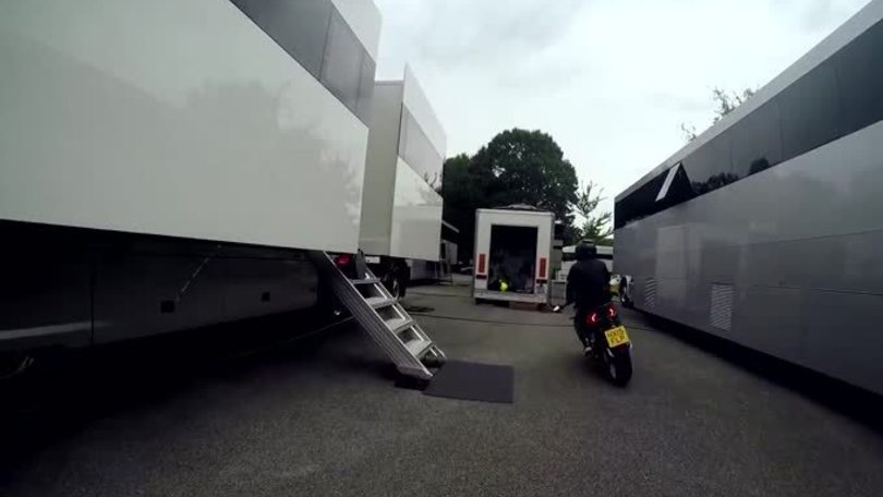 Hamilton a Monza sulla MV Agusta Dragster