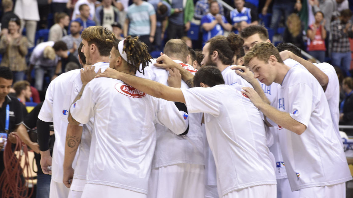 Italia da impazzire: batte la Germania e vola agli ottavi