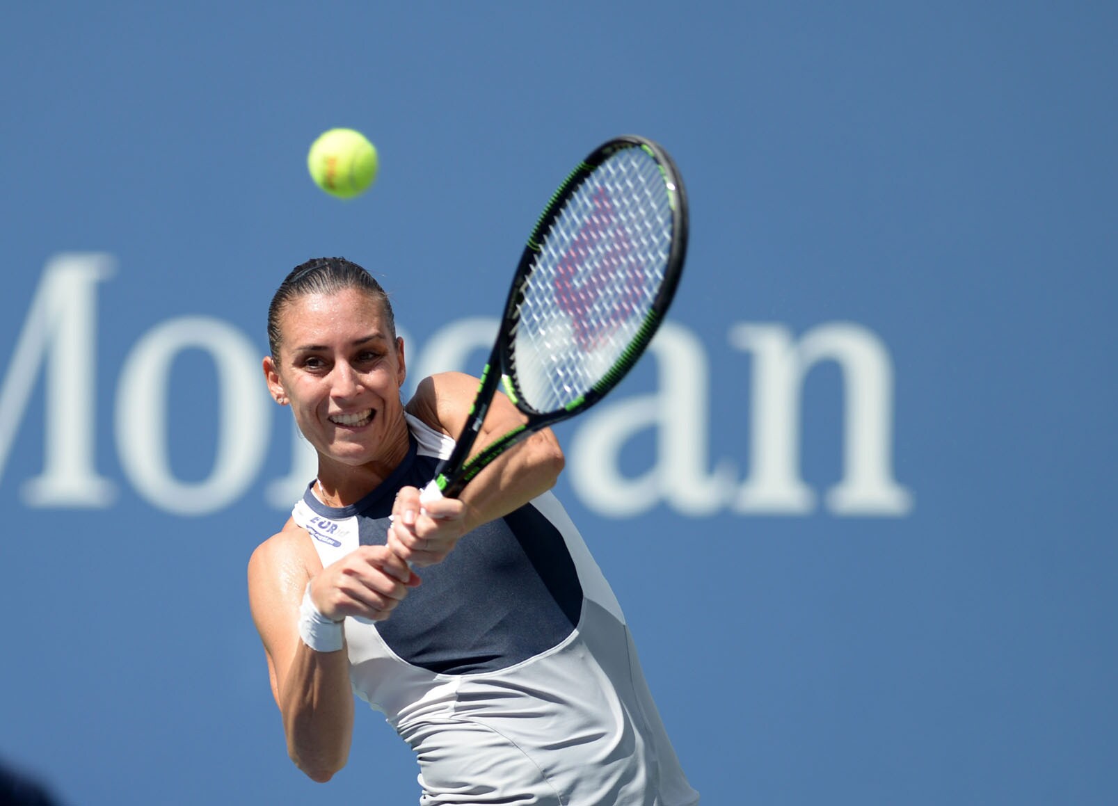 Tennis, Us Open: match rinviati per Vinci e Pennetta
