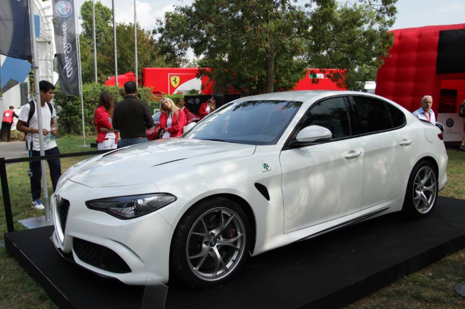 Alfa Romeo Giulia, conto alla rovescia