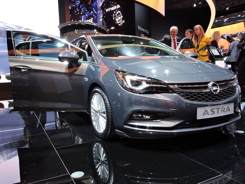 Salone Francoforte LIVE: Opel Astra è più sportiva