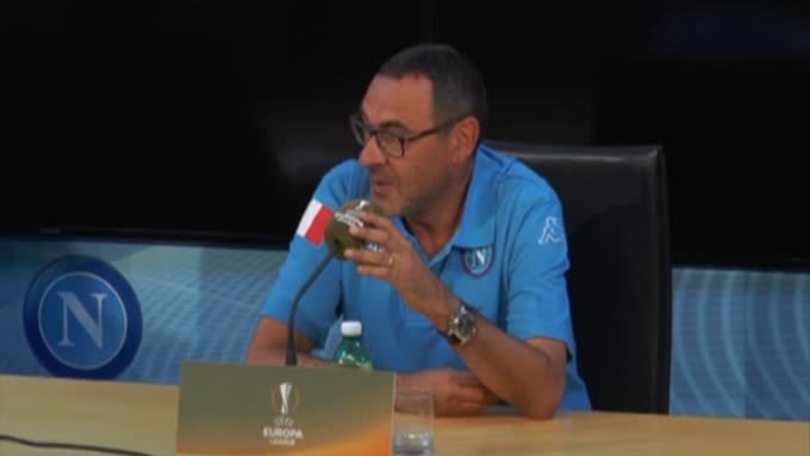 Sarri: "Maradona? Spero di riuscire a fargli cambiare leggermente idea"