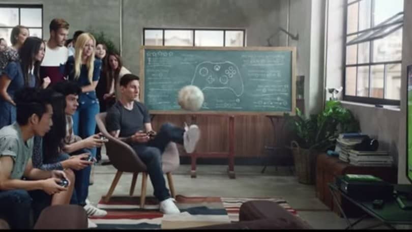 Fifa 16, ecco lo spot: con Messi c'è... Bryant!