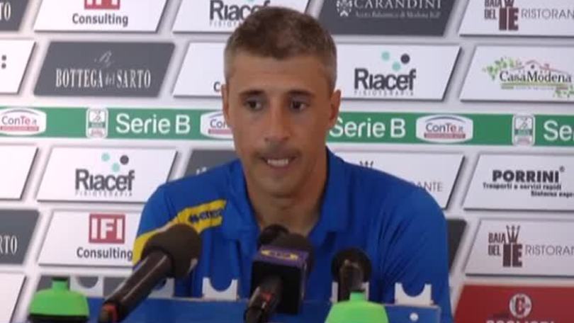 Crespo: "Noi giochiamo e gli altri segnano"