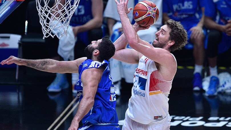 Immenso Gasol, la Spagna in finale