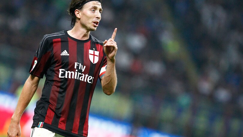 Montolivo: «Tre punti importanti col Palermo»