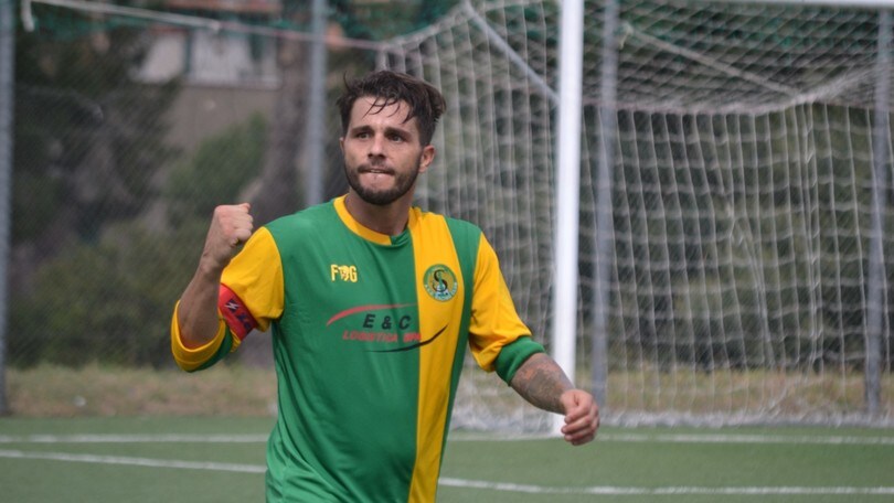 Racing Club, Artistico: Gol con sguardo al cielo