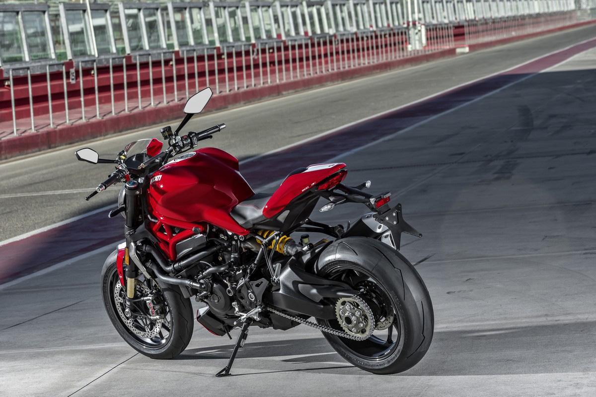 Mercato moto: segno positivo da 5 mesi anche grazie alle naked