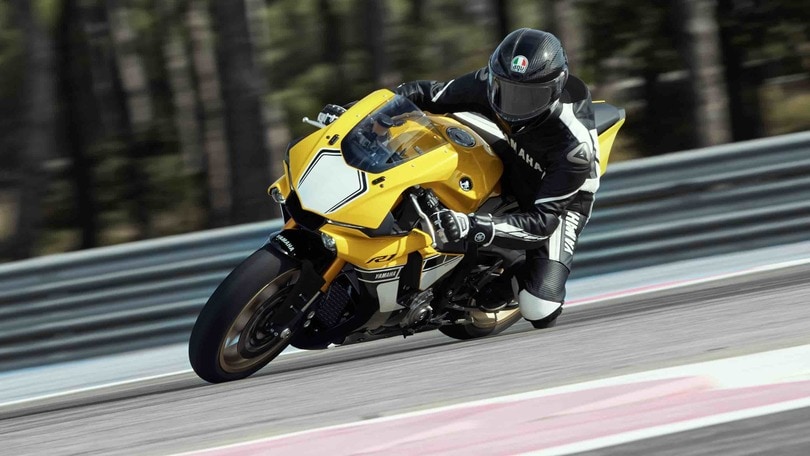 Yamaha lancia la R1 dei campioni e una R1M “bis”