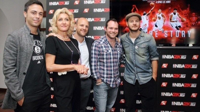 Presentato NBA2K16, che show a Milano e Cattelan: «L'Inter prima? Si sta bene»
