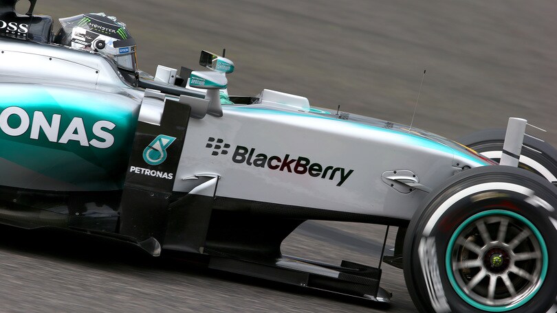 F1 Suzuka, Rosberg in testa in Q2