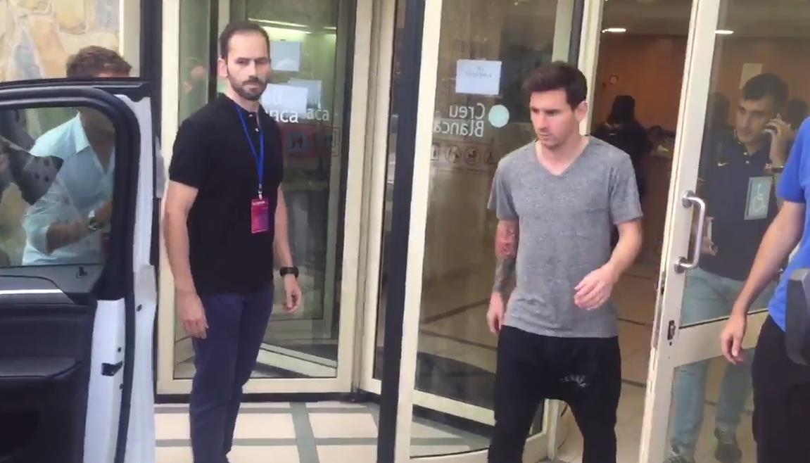 Barça, Messi infortunato: rischia due mesi di stop