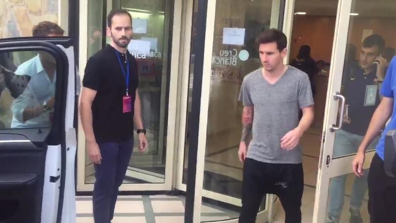 Barça, Messi infortunato: rischia due mesi di stop
