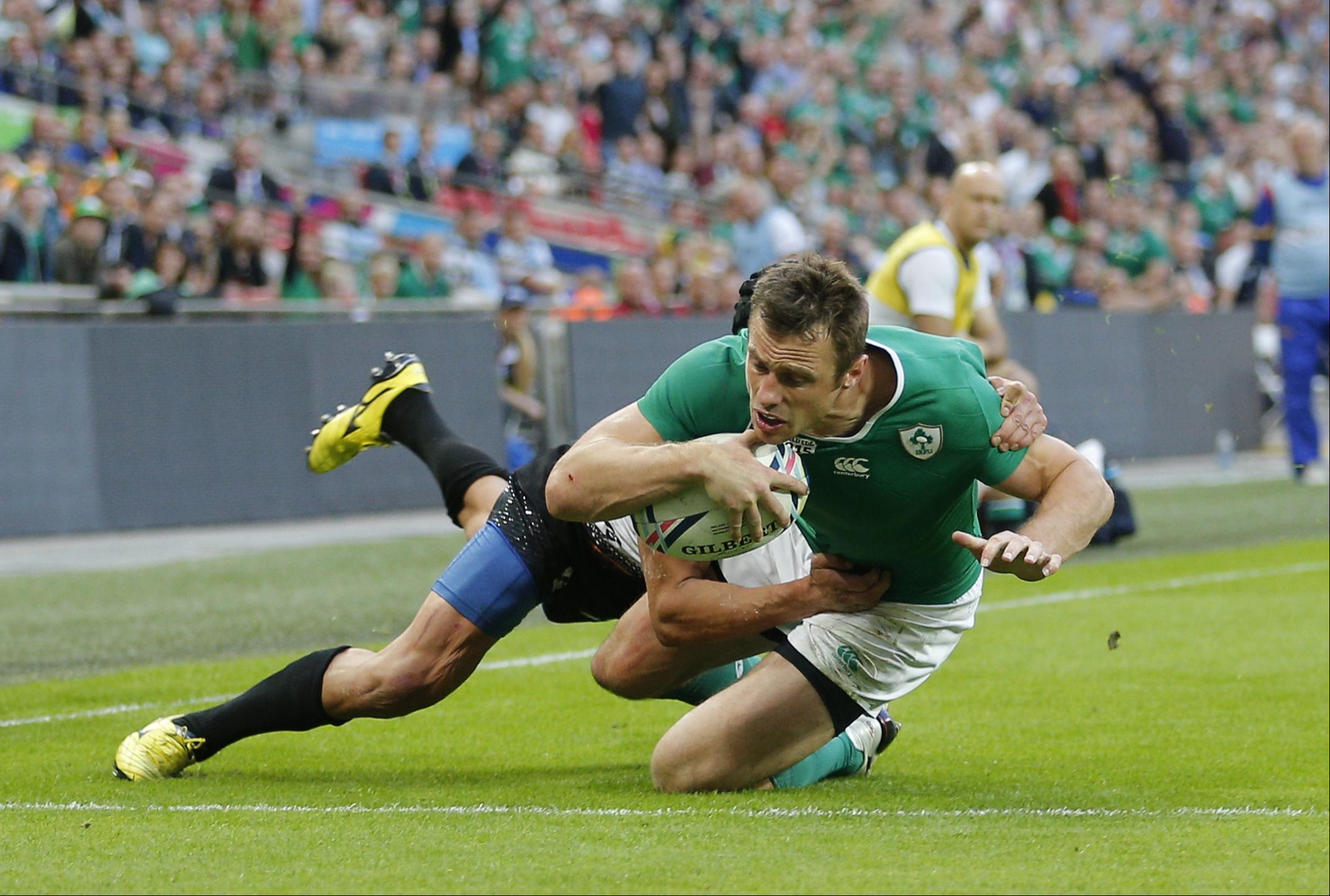Irlanda vince ancora, 44-10 alla Romania