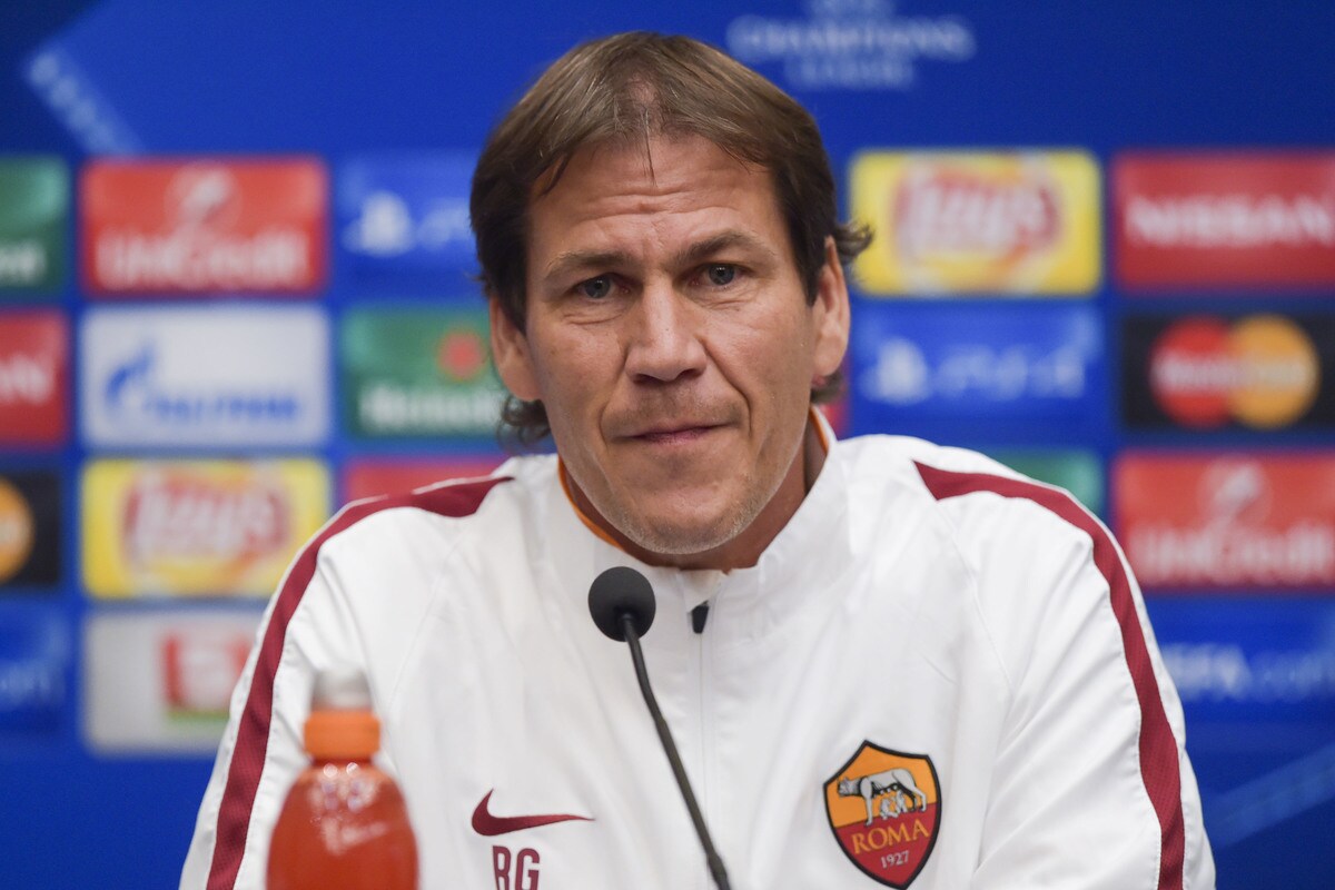 Garcia: «Florenzi può giocare in attacco. Szczesny è ok»