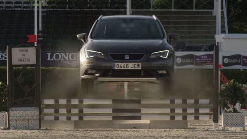 Seat Leon X-Perience sfida il purosangue