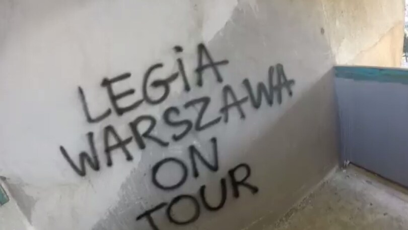 Napoli, San Paolo "violato" da un ultrà del Legia