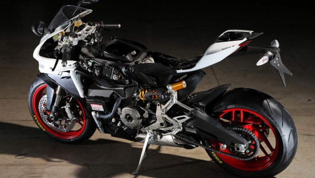 Ducati a EICMA: Panigale “piccola” e Hypermotard “maxi"