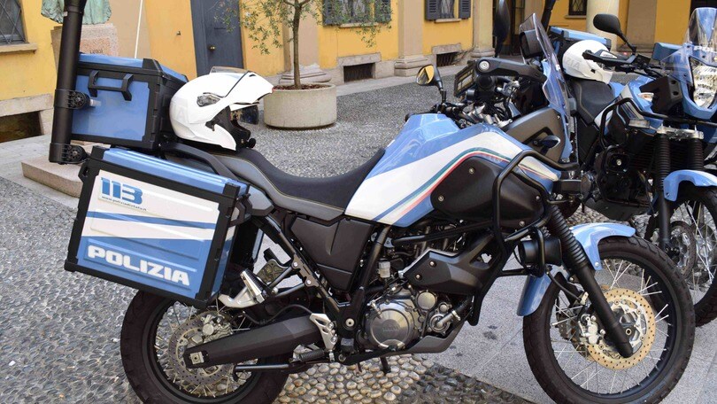 Yamaha presenta le moto in “divisa”