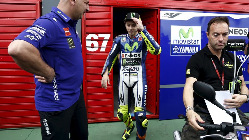 MotoGp Yamaha, Rossi: «Saranno tre settimane difficili»