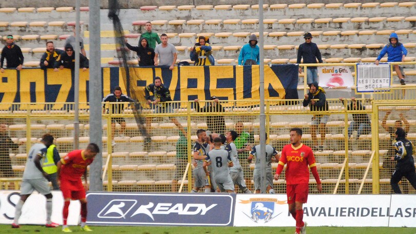 Catanzaro-Cosenza pari: Arrighini, poi Razzitti