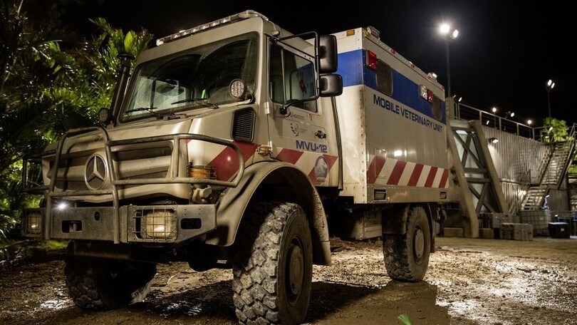 Il Mercedes Unimog di Jurassic World in tour al 4x4 Fest